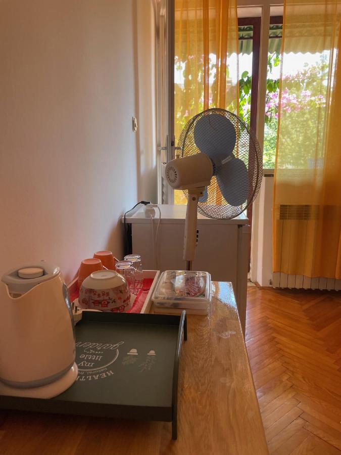 Hvar Guesthouse - Double Bedroom With Private Bathroom Jelsa  Zewnętrze zdjęcie