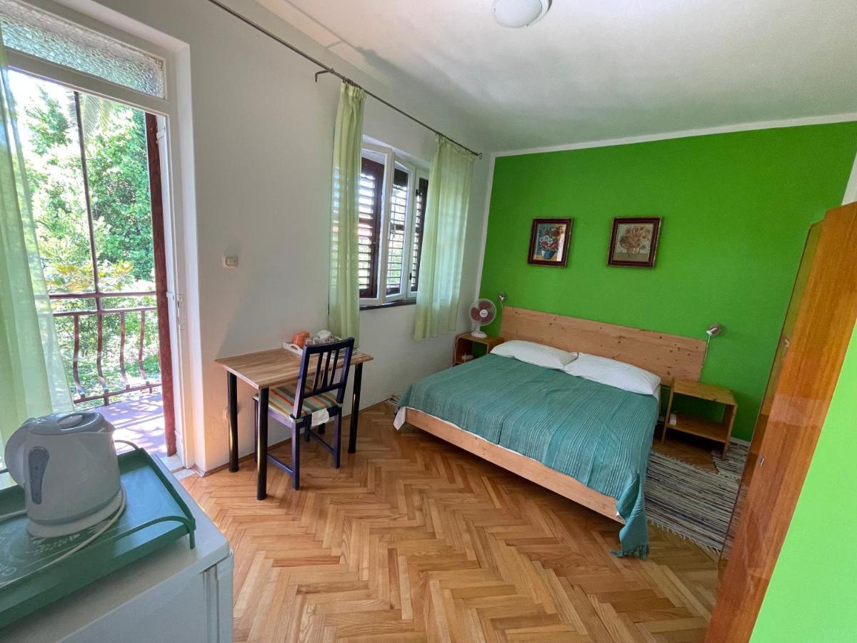 Hvar Guesthouse - Double Bedroom With Private Bathroom Jelsa  Zewnętrze zdjęcie