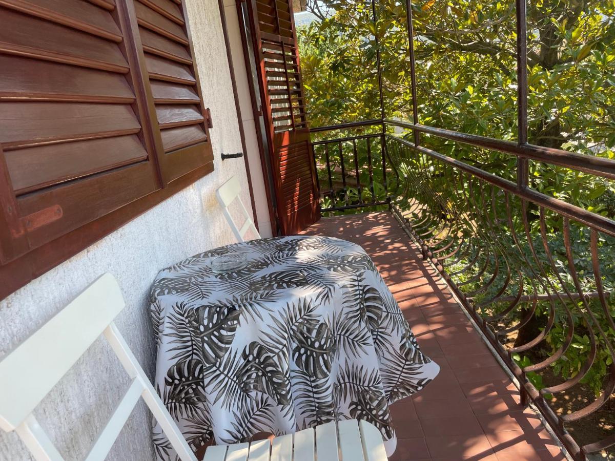 Hvar Guesthouse - Double Bedroom With Private Bathroom Jelsa  Zewnętrze zdjęcie