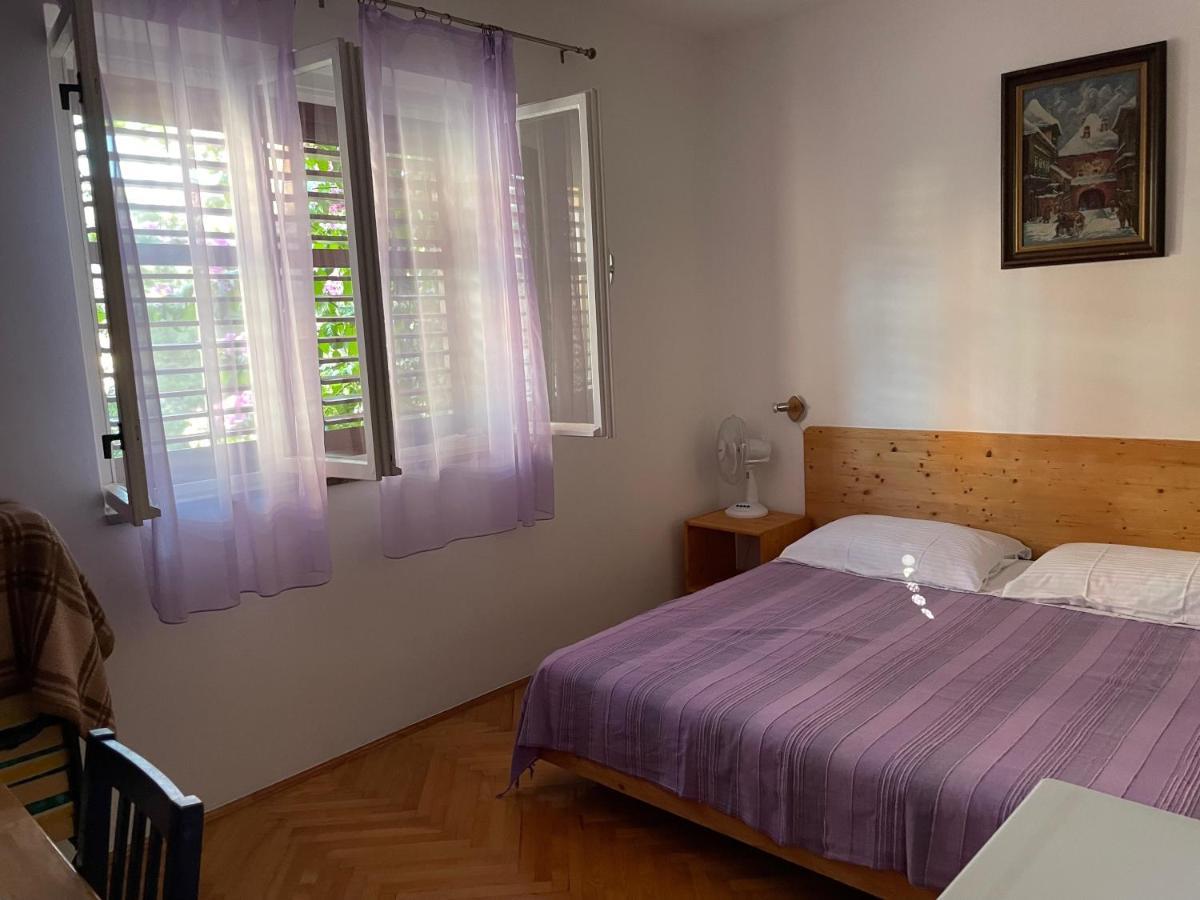 Hvar Guesthouse - Double Bedroom With Private Bathroom Jelsa  Zewnętrze zdjęcie