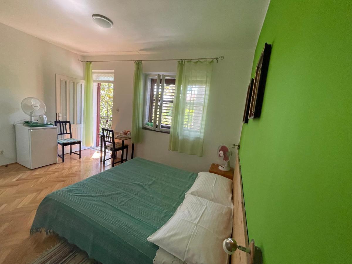 Hvar Guesthouse - Double Bedroom With Private Bathroom Jelsa  Zewnętrze zdjęcie