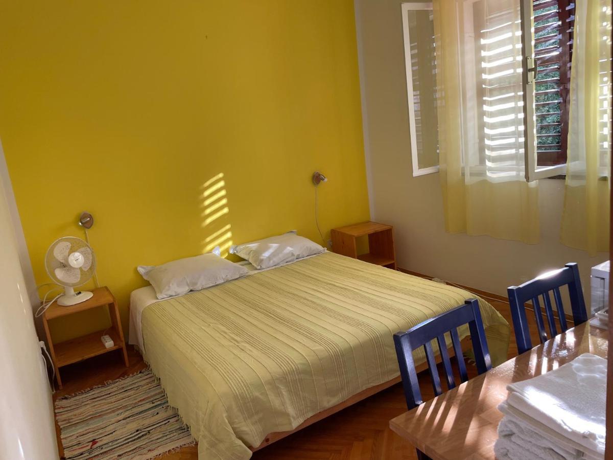 Hvar Guesthouse - Double Bedroom With Private Bathroom Jelsa  Zewnętrze zdjęcie