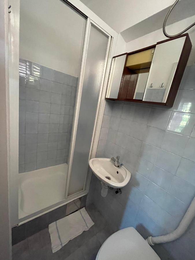 Hvar Guesthouse - Double Bedroom With Private Bathroom Jelsa  Zewnętrze zdjęcie